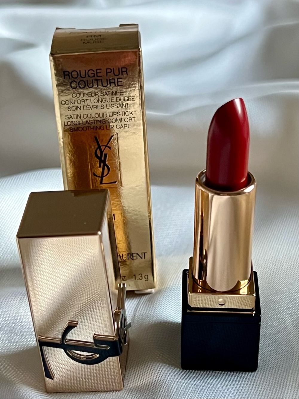 Yves Saint Laurent Rouge Pur Couture Satin
RM ROUGE MUSE